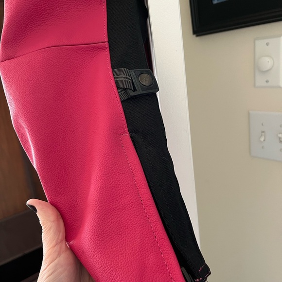 NWT. Joe Rocket Ladies Pink and Black Leather Aura Jacket. Size large. - Picture 6 of 12